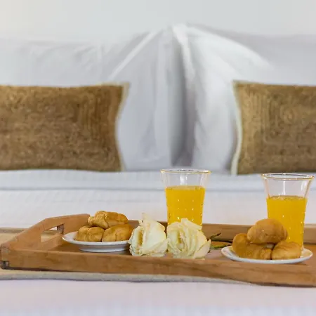 Kanelis On The Hill アパート *