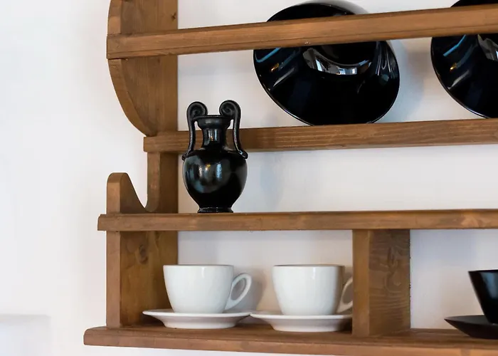 Kanelis On The Hill Apartment Mytakas