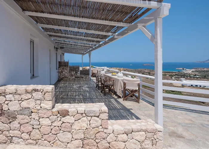 Kanelis On The Hill *